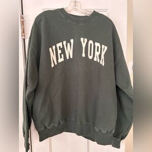John Galt Dark Green New York Sweatshirt with Pockets